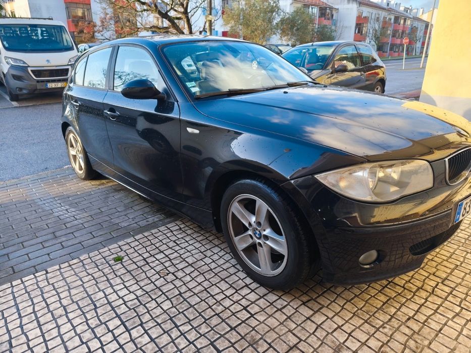 BMW 120D Automático foto 2