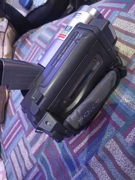 Видеокамера Sony Handycam CCD-TR728E PAL.