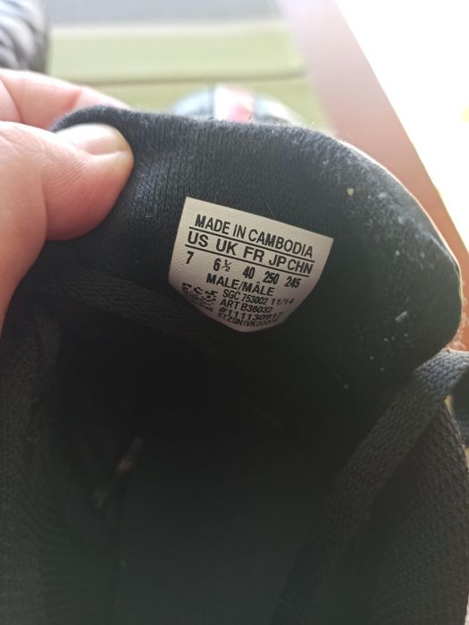 Korki Adidas rozmiar 40