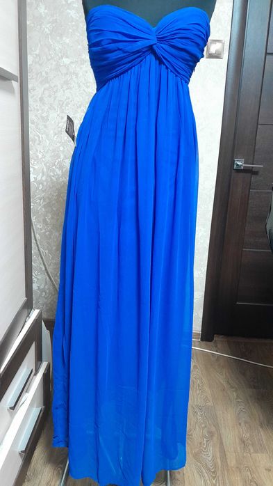 Продам нарядное платье