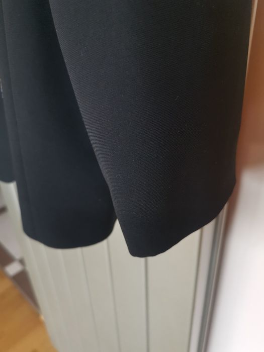 Marynarka damska z ozdobnymi elementami