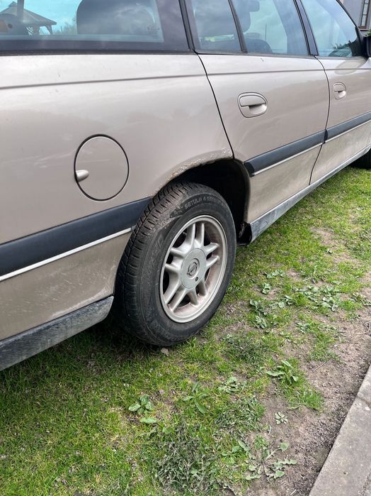 Opel Omega B kombi