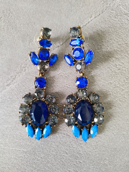 Kolczyki długie wiszące eleganckie kryształki niebieskie