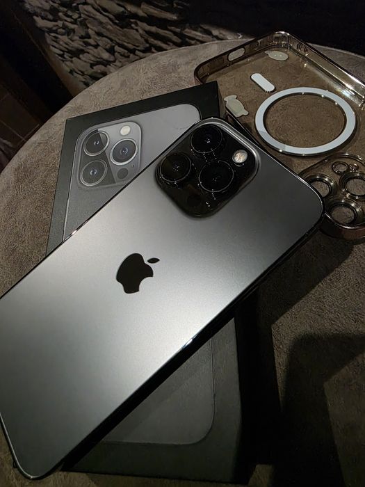 Iphone айфон 13pro 256gb