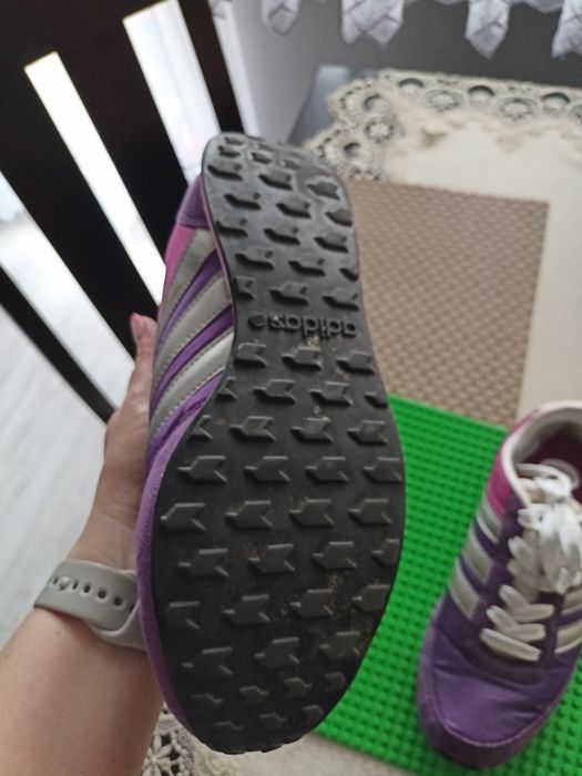 Buty damskie Adidas Neo Label rozm.37/ jedna trzecia