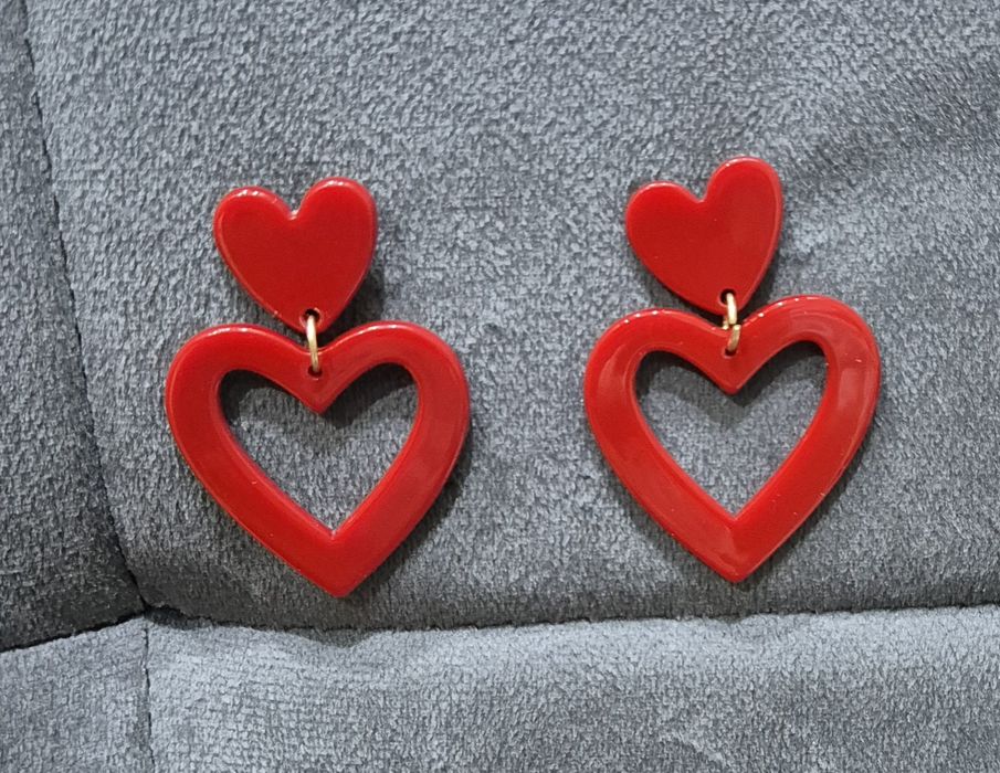 Czerwone seksownego kolczyki serca akrylowe