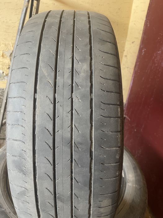 Комплект резини 235/55/R20 DUNLOP