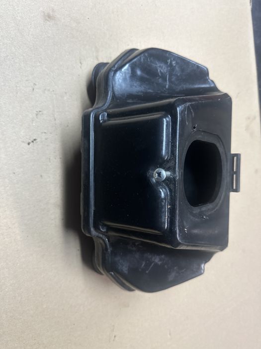 Kawasaki Zephyr 750 ZR750 Airbox Wloty powietrza filtr