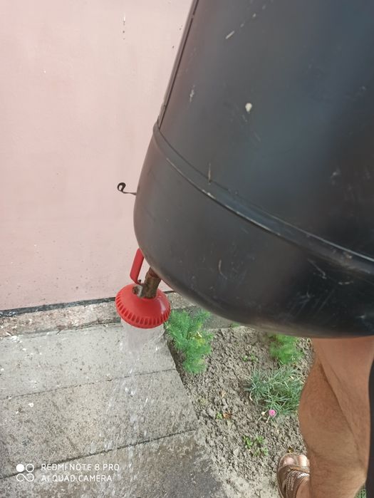 Продається ємкість для літнього душу