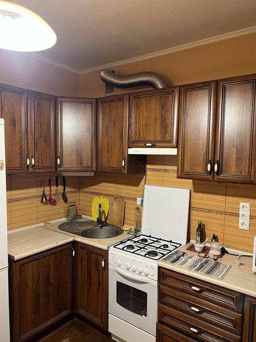 Оренда 2 кім квартири по вул Білецька.