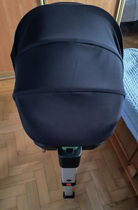 Fotelik samochodowy avionaut cosmo wraz z bazą
