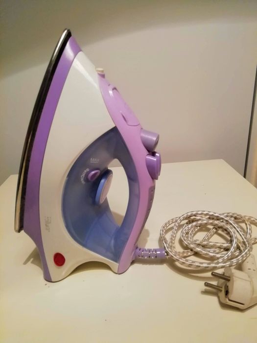 2 ferros a vapor impecáveis64285284653570122