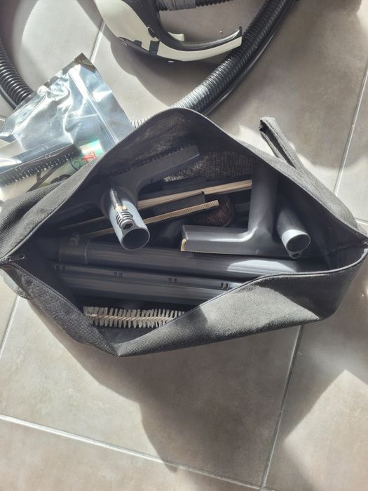 Vaporetto Leco aspira Polti