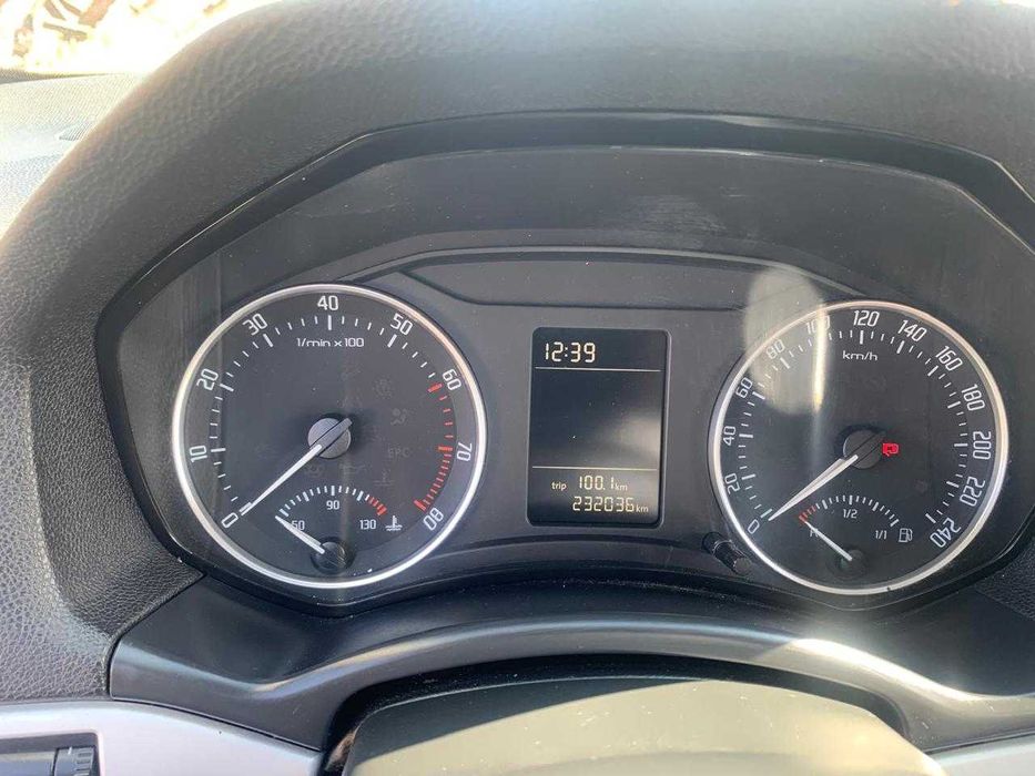 Skoda Octavia A5 Газ-бензин 1.6