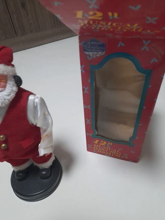 Дед мороз с прошлого века.