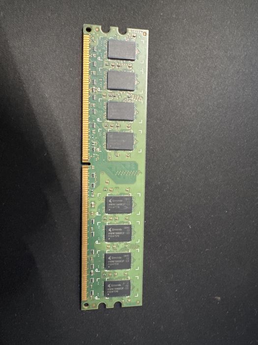 2GB ram Kingston  KVR800D2N6/2G