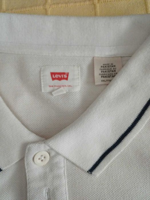 Polo Levi's - Tamanho XXL, Várias Cores, Usada em Bom Estado