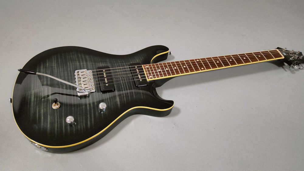 Harley Benton CST-24T Black Flame - gitara elektryczna - Nowa powystawowa