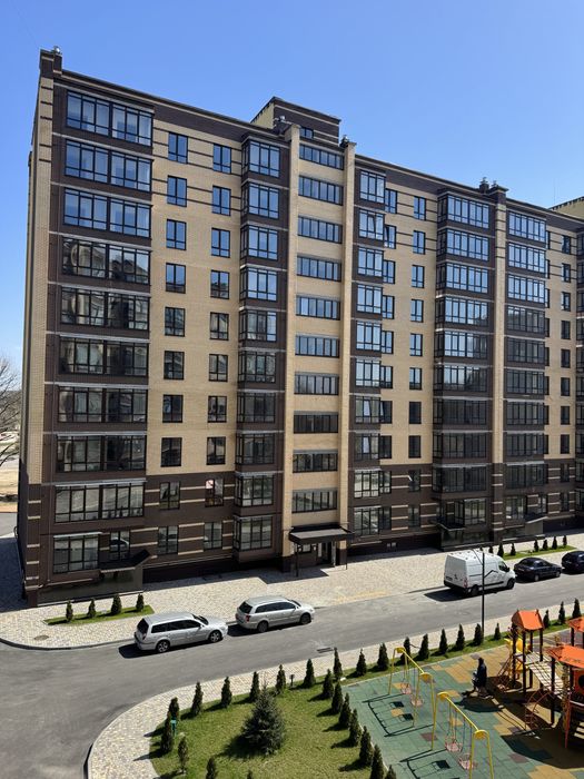 Продаж дизайнерської квартири  по вулиці Любечська 114 ( Масани)