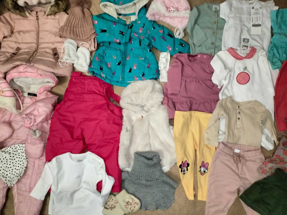 Paczka 19 szt. kurteczki, kombinezon r. 68/ 74