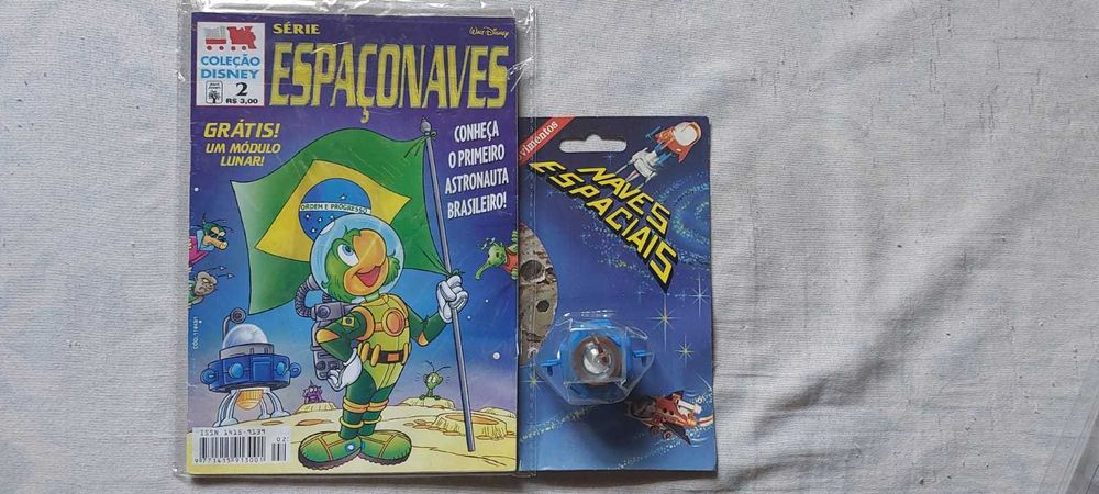 Coleção Disney Espaçonaves com os brindes