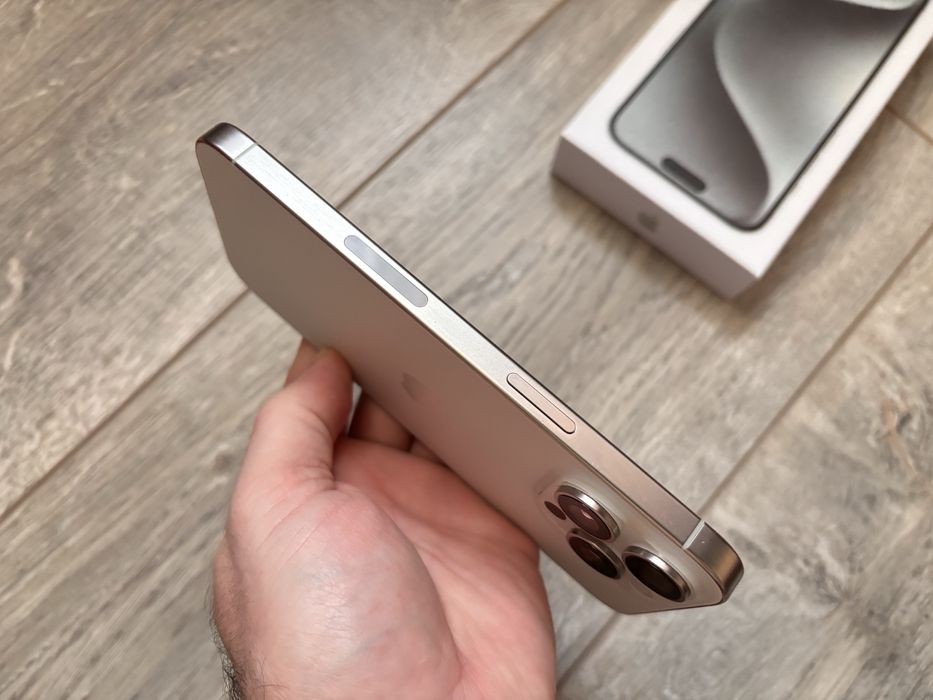 iPhone 15 Pro Max 256gb White Titanium