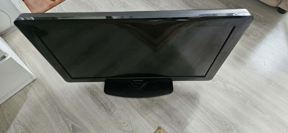 Telewizor philips tanio