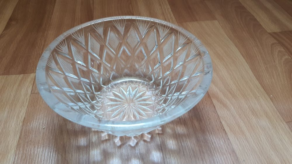 Маленькая хрустальная конфетница СССР