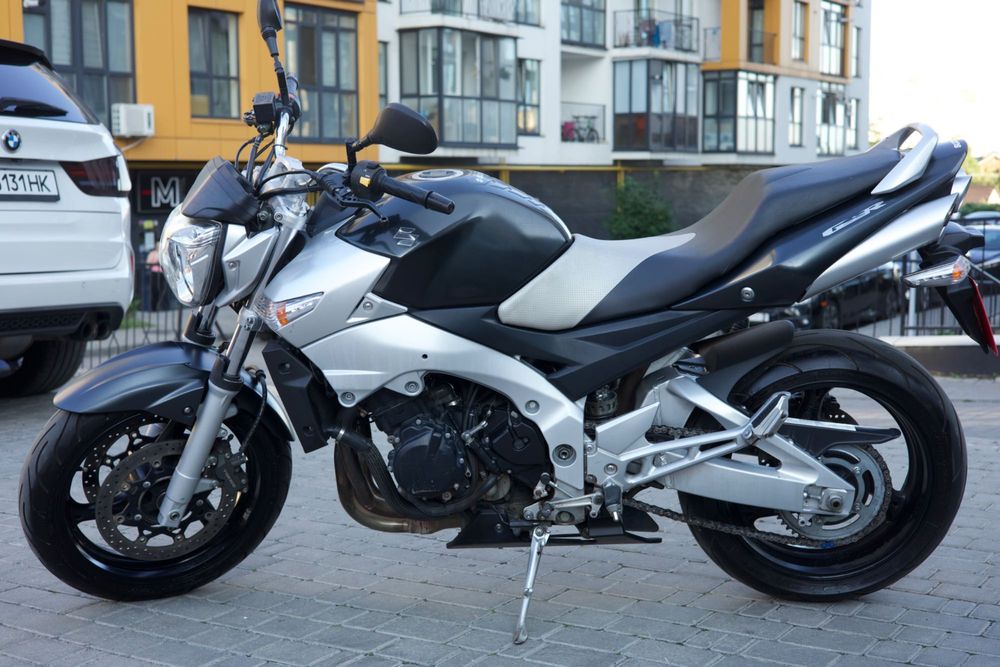 Suzuki gsr 600 2007