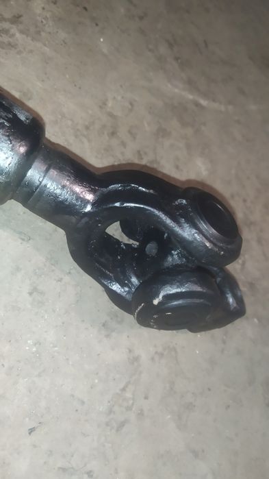 Продам рульовий кардан зил-131