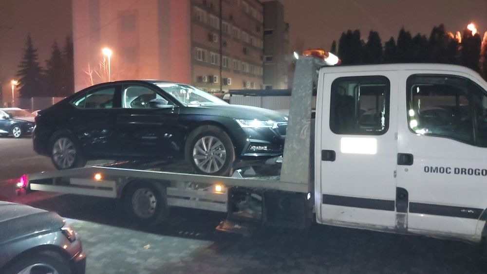 Pomoc drogowa, laweta, transport maszyn do 15t