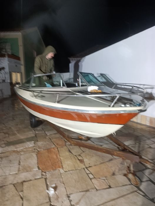 Vendo lanche Cruzader 19 pez americana clássica  com documentos