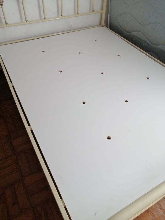 Cama de Casal Vintage