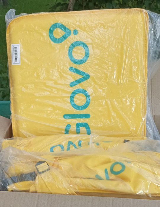 Сумка Glovo  лакірована. Нова. Чехол
