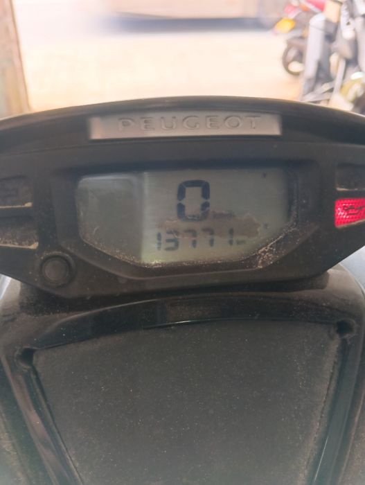 Peugeot 50 speed fight 4