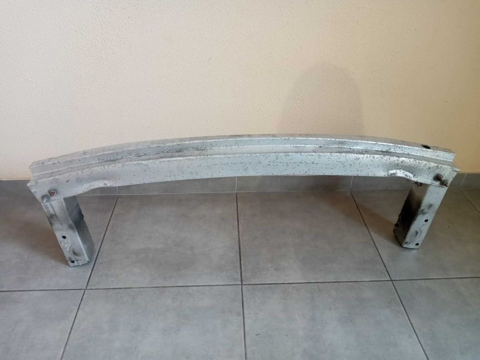 Підсилювач  бампера 8K0807318B Audi Q5 Ауди ку5 кю5