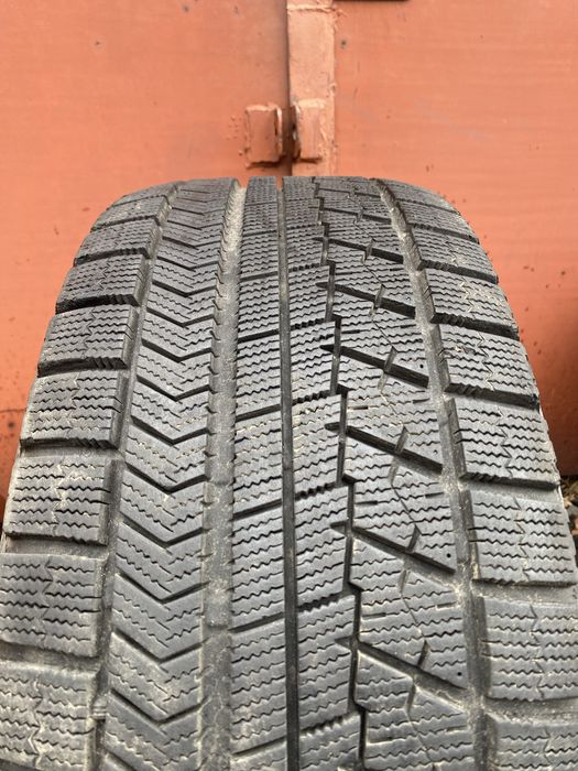 Диски VW оригінал T5 T6 R18 5x120 + Bridgestone Blizzak VRX 255/45 R18 ...