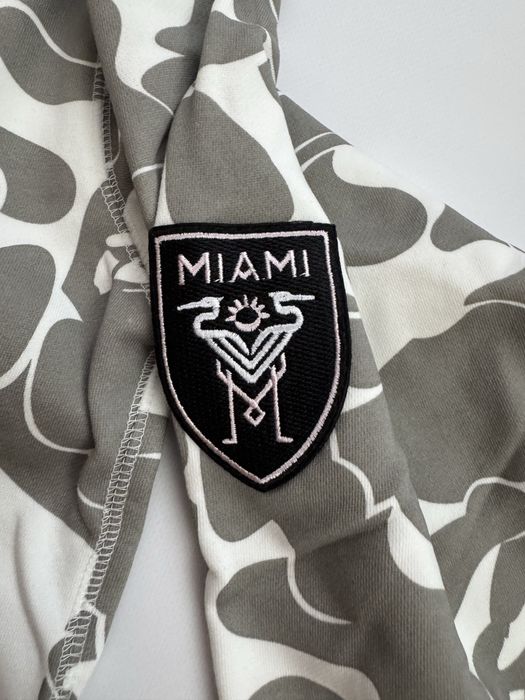 Худі bape inter miami в білому та чорному кольорах