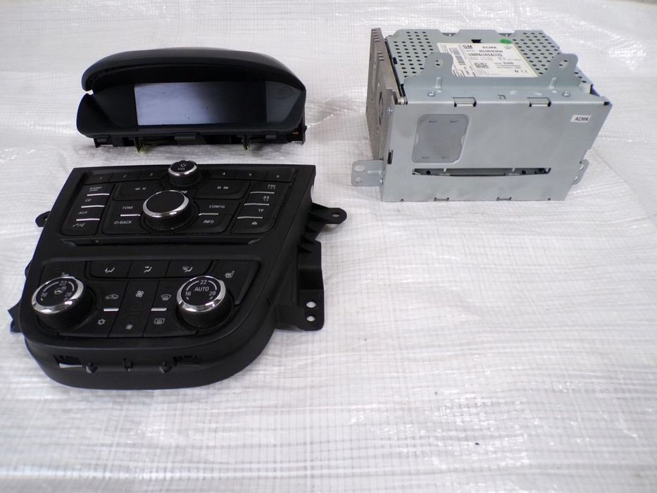 RADIO CD400 WYŚWIETLACZ OPEL MOKKA A 95369366