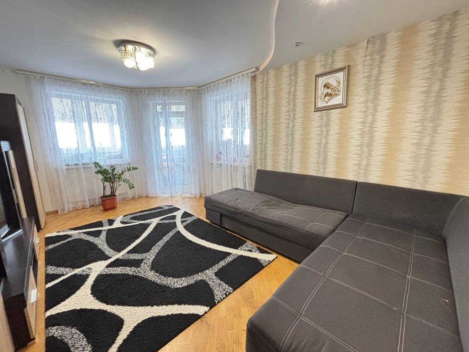 Двокімнатна квартира з ремонтом + кладова 7м2. Держ. програми_M