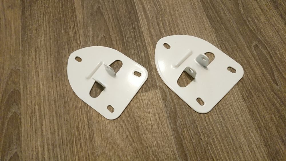 Кріплення для сушилки на балкон