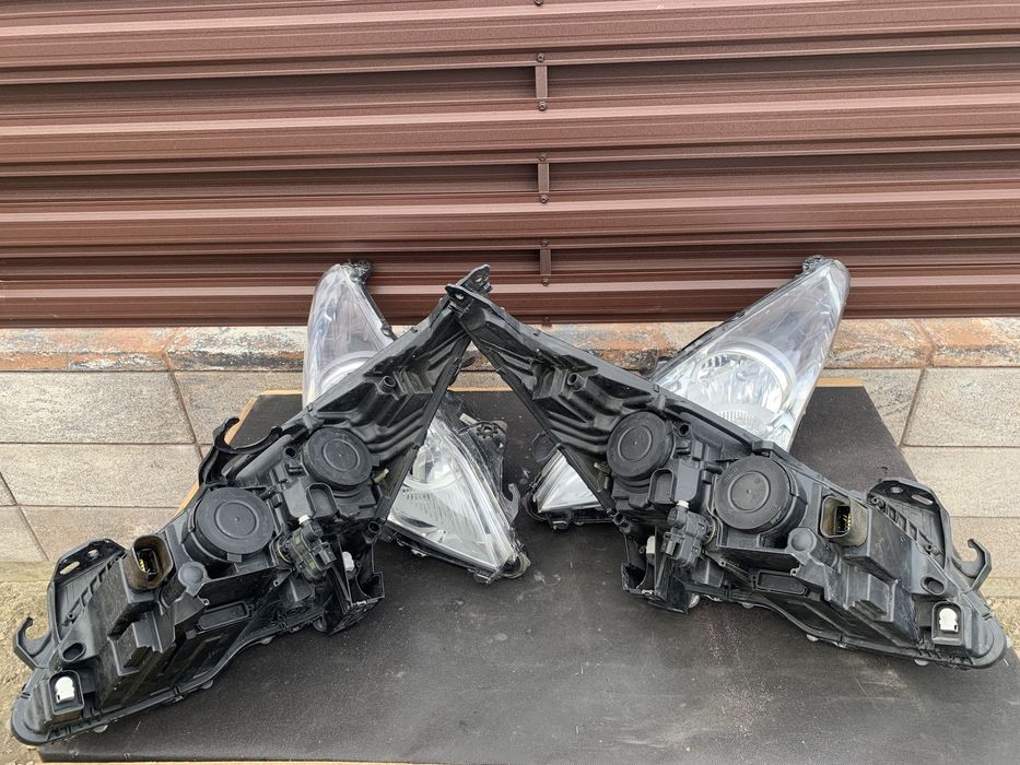 Фара ліва права  Peugeot 3008 5008 Фари Пежо 3008 5008