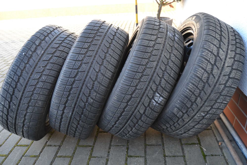 4x zima 225/55r17 Sunny Snowmaster komplet tanio 225/55-17