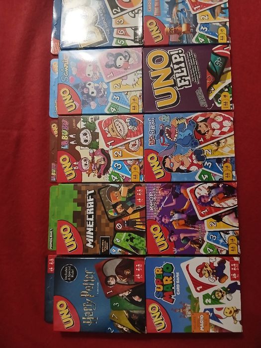 Jogos UNO Temáticos (Vários Modelos)