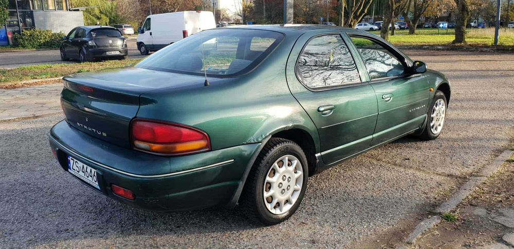 Chrysler Stratus 2.0 E