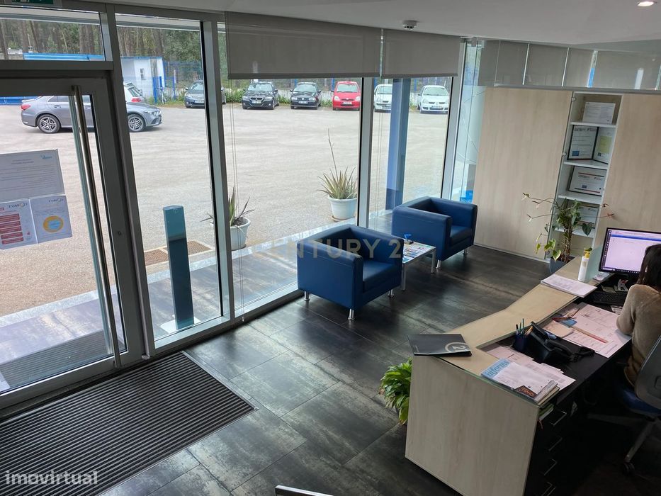 Industria para investimento, com yield de 8%