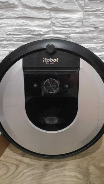 Irobot Romba I8+