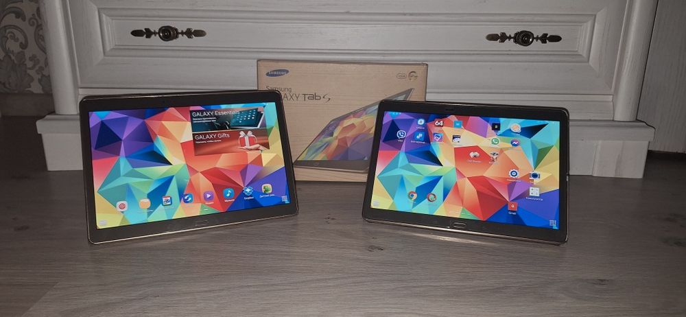 Планшет Samsung Galaxy Tab S 10.5"  Super AMOLED