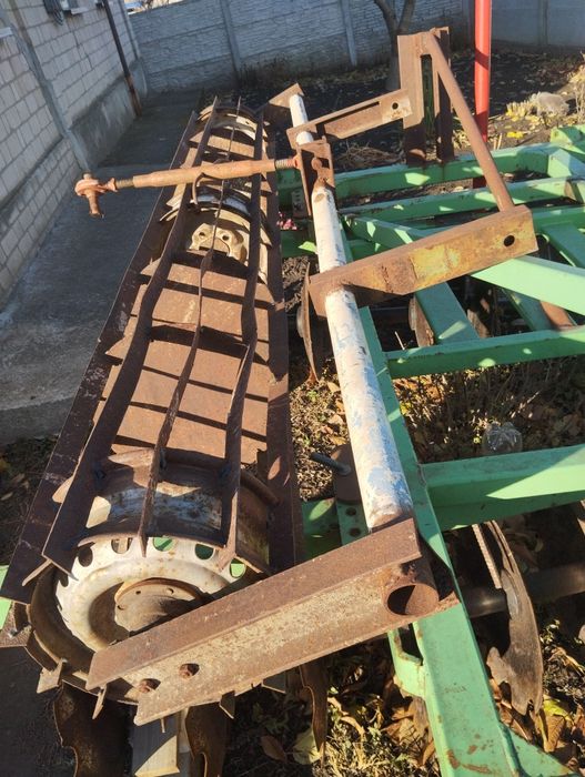 Дискова борона Bomet 2.4. з катком.