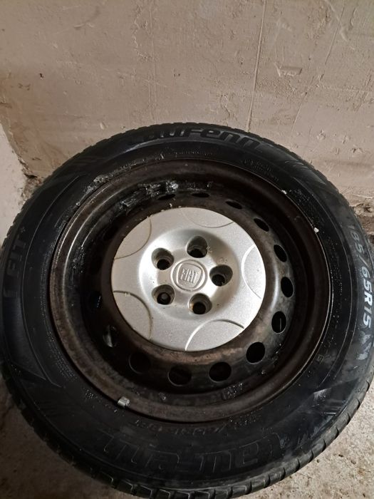 Felgi Fiat doblo 2. 5 x 98 15 cali